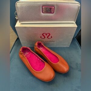 Soto Massini Italian Leather Flats EU 37 (US 6–7) NWT